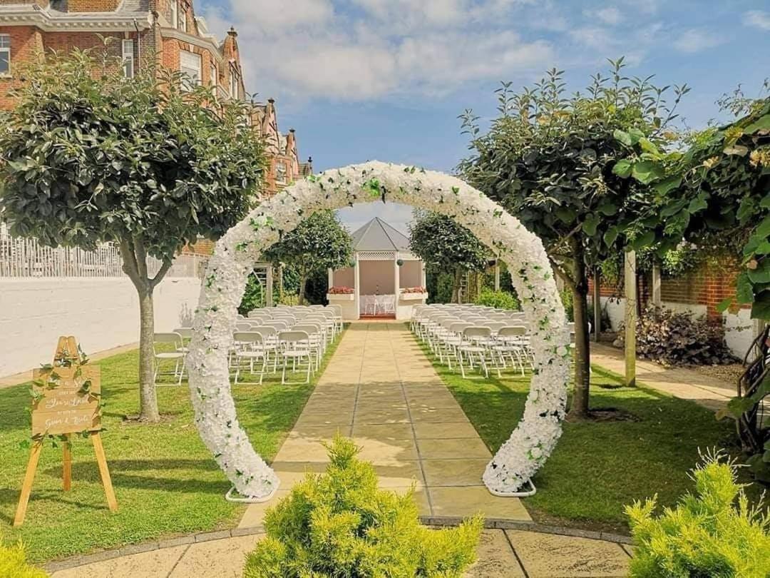 Hotel Victoria Lowestoft Zewnętrze zdjęcie